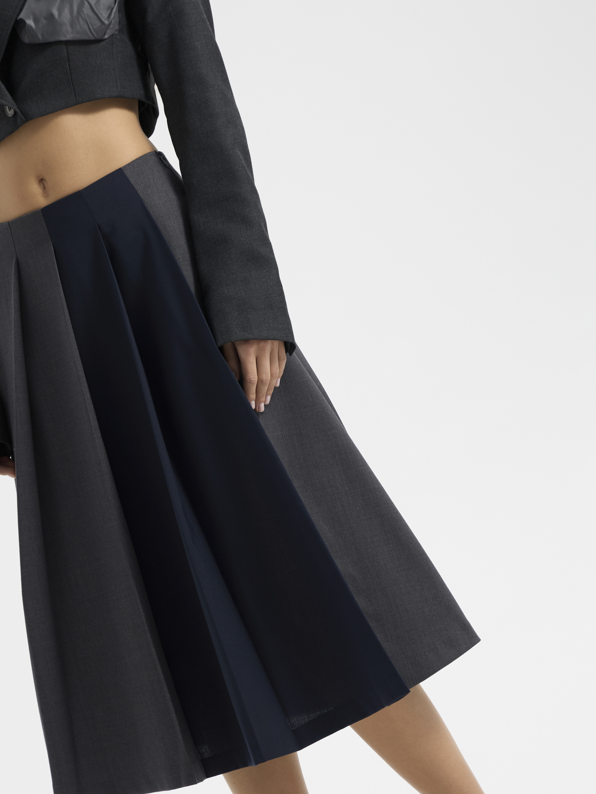 Юбка миди в складку