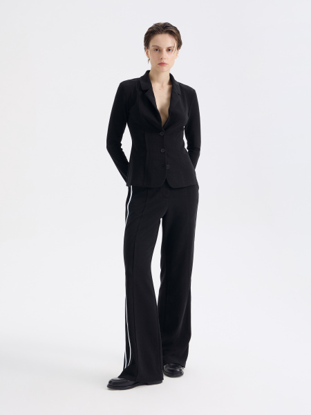 Жакет трикотажный приталенный  (Размер: XS, Цвет: Черный)