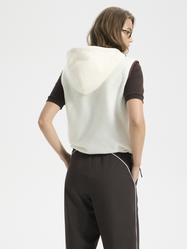 Жилет из флиса (Размер: L, Цвет: Молочный)